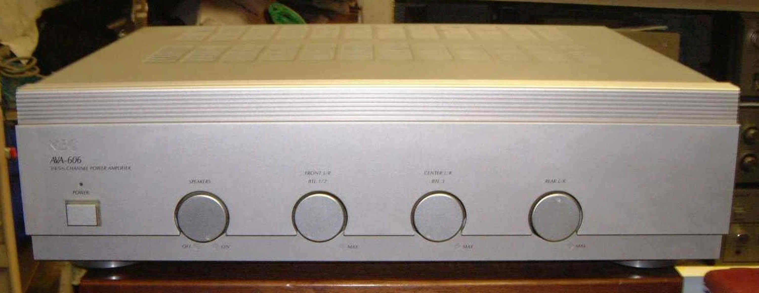 vintage hi-fi power amplifier Nec AVA-606